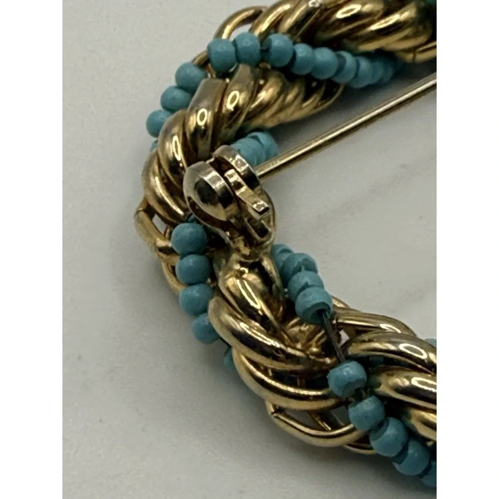 Vintage Wreath Brooch Gold Tone Turquoise Color Accent Beads Braided Twist